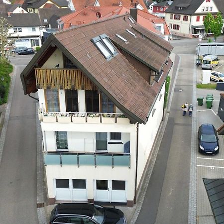 אפנווייר Hotel Am Hindenburgplatz מראה חיצוני תמונה