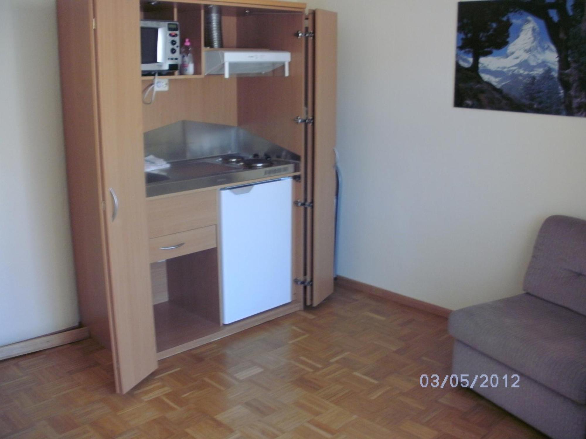 אפנווייר Hotel Am Hindenburgplatz מראה חיצוני תמונה