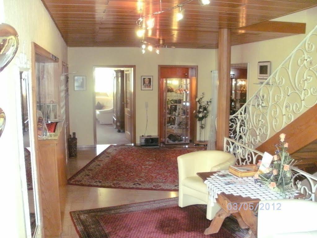 אפנווייר Hotel Am Hindenburgplatz מראה חיצוני תמונה