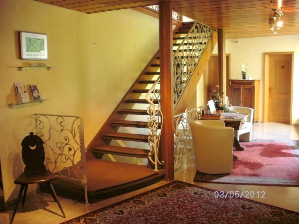 אפנווייר Hotel Am Hindenburgplatz מראה חיצוני תמונה