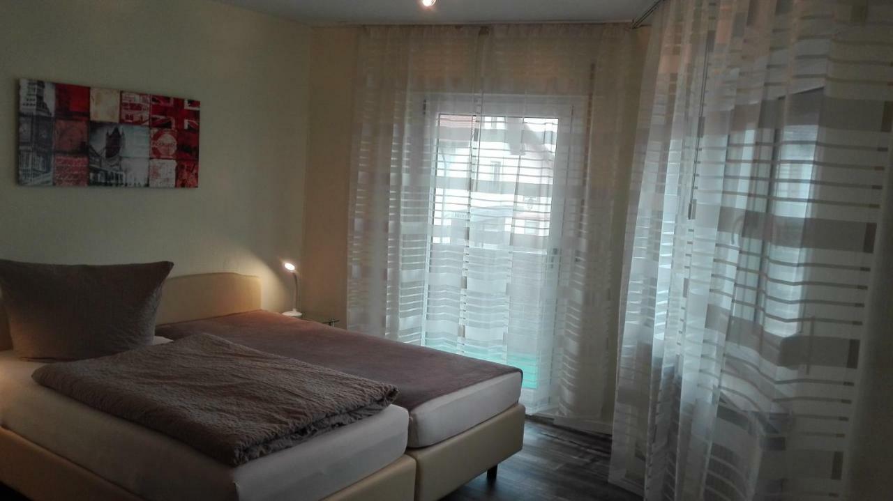 אפנווייר Hotel Am Hindenburgplatz מראה חיצוני תמונה